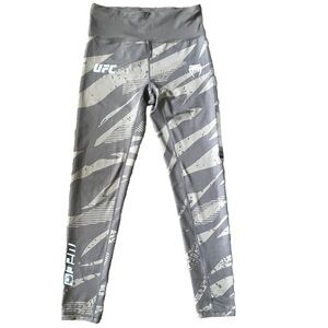 UFC Womens Gray Camo Leggings